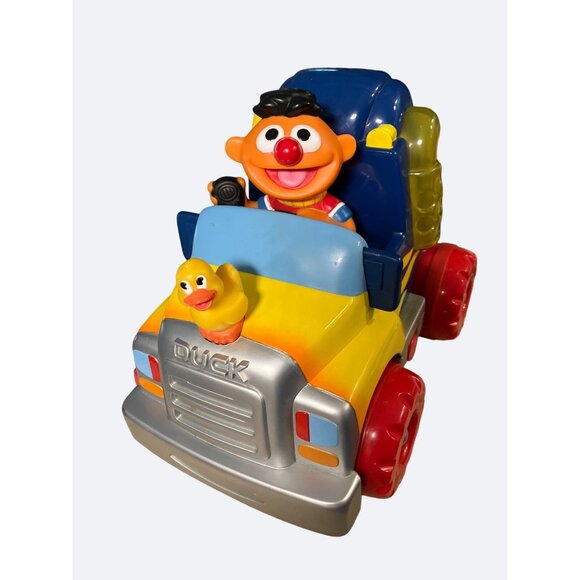 Sesame Street Ernie And Rubber Duckie Semi Truck Toy Vintage 2001 - Picture 1 of 11